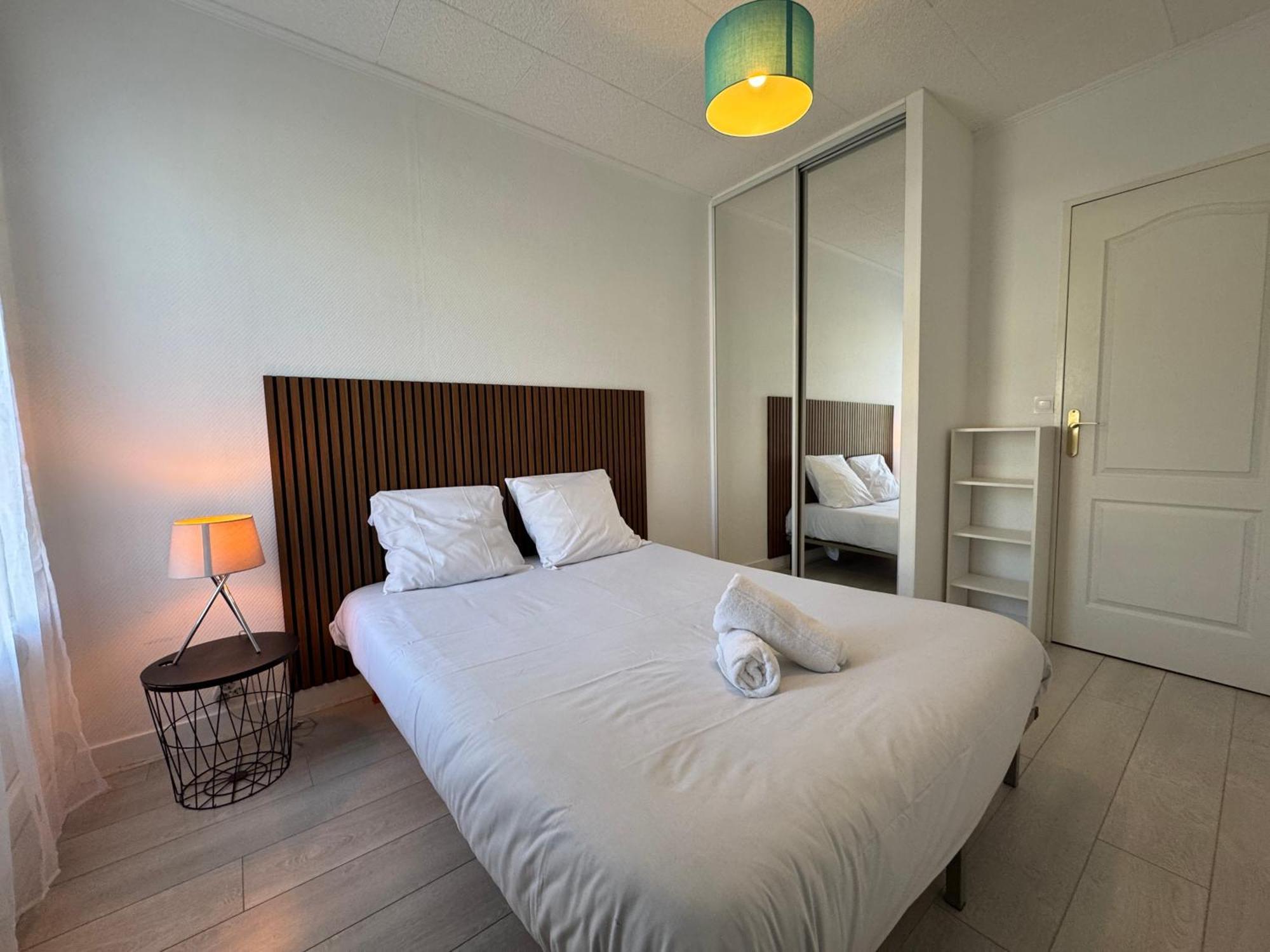 L'Olympia - Parking - Gazonfier - 4P - Reve Au Mans Apartment Le Mans Bagian luar foto
